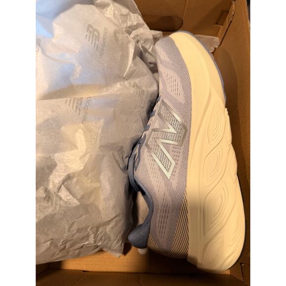 New Balance Fresh Foam 880v15 Women's Running Shoes Grey grey Size 9.5 - Picture 2 of 5